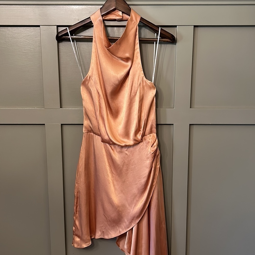 Elliatt Gold Halter Tiered Asymmetric Midi Cocktail Dress Satin Size Small New - Picture 7 of 14